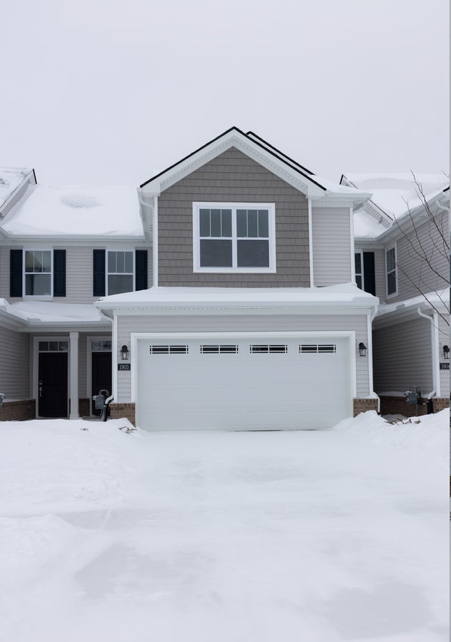 Building Photo - 1903 Salt Springs Dr Unit Salt Springs