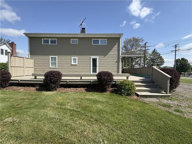 Photo - 122 Browns Hill Rd
