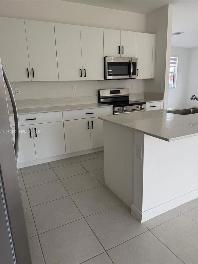 Photo - 2638 SE 9th St