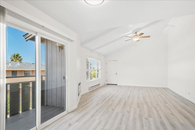 Photo - 10315 Alpine Dr Unit (3)