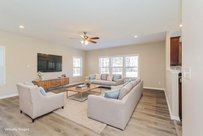 Photo - 1524 Black Swan Ct