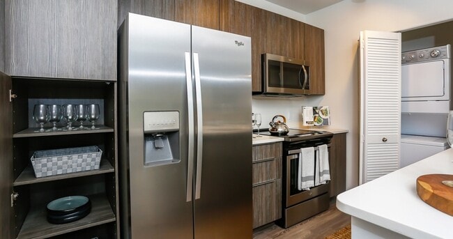 Photo - Oasis at Shingle Creek