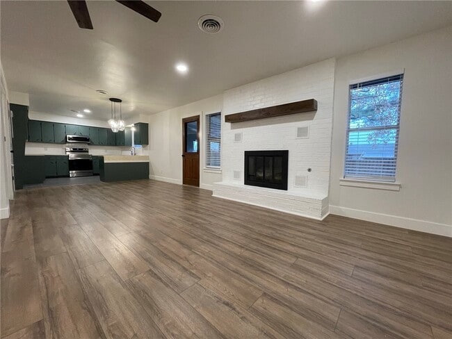 Photo - 4003 Holt Ave