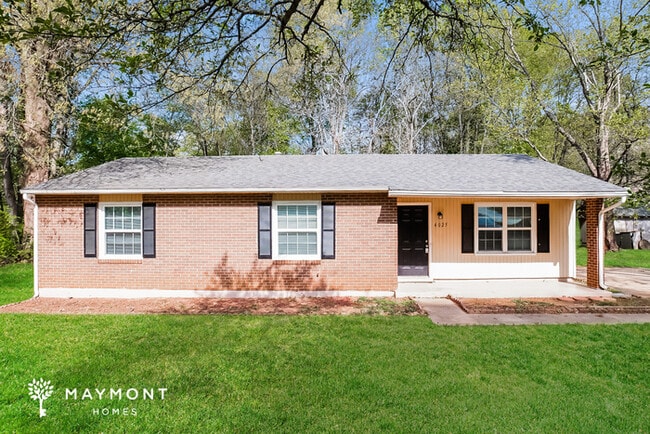 Building Photo - 4025 Oak Ridge Dr Rental
