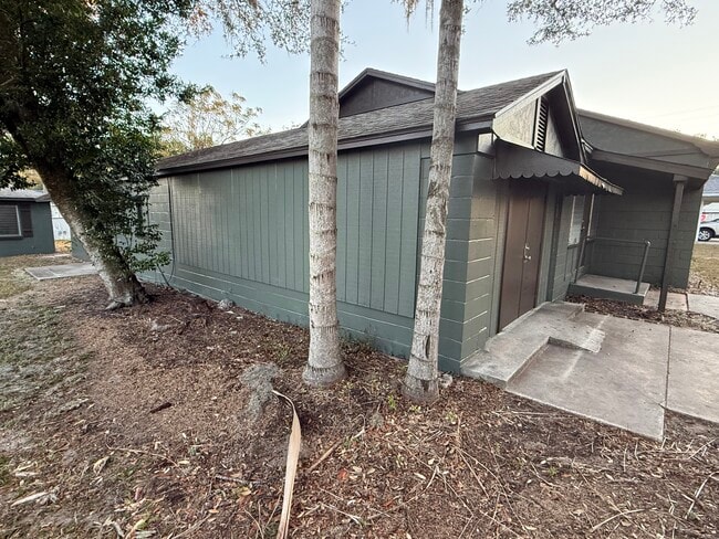 Photo - 69 E Seminole Ave