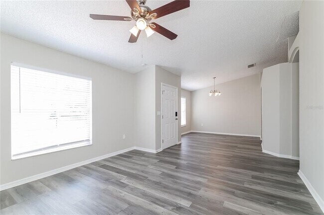 Photo - 1615 Pilchard Ct House