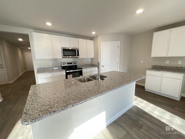 Photo - 20615 Mercury Dr