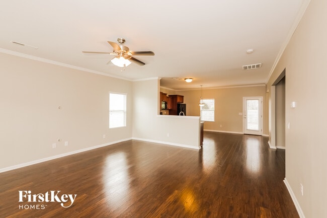 Photo - 2618 Spring Breeze Way