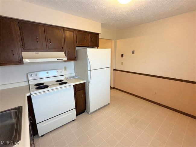 Building Photo - 46 Carter Cir Unit 3