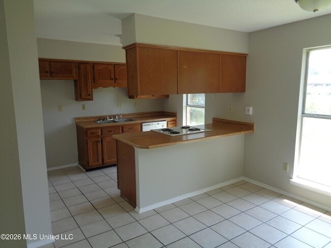 Photo - 6120 Somerset Dr