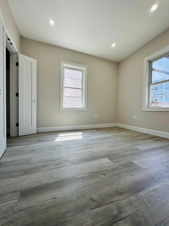 Photo - 8 Wave Ave Unidad 2