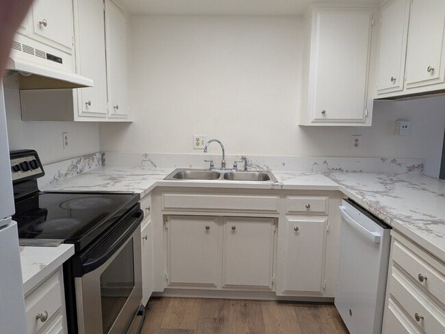 Photo - 9279 Corinthian Cir