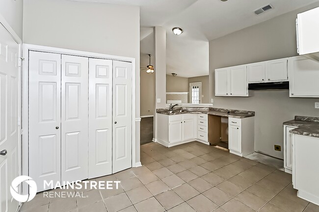 Photo - 7145 Peppermill Ln