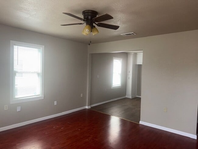 Photo - 3 bedroom 2 bath Home in the heart of Waco