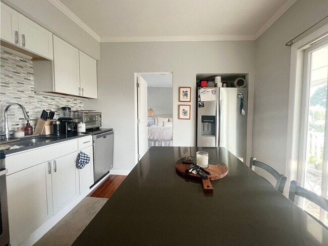 Photo - 63 Leyden St Unit 2