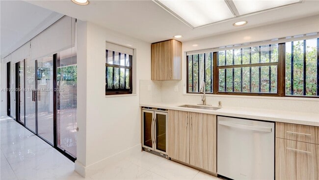 Photo - 6460 NW 2nd St