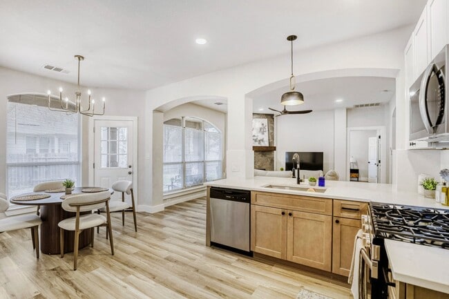 Photo - 4216 Flat Stone Ct