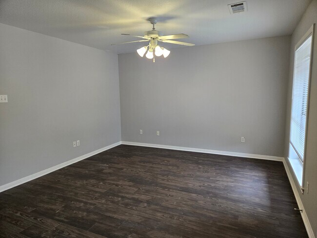 1742 Rock Hollow Loop Unit 1742