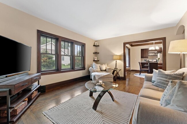 Photo - 2 bed 1.5 bath home Downtown Valparaiso