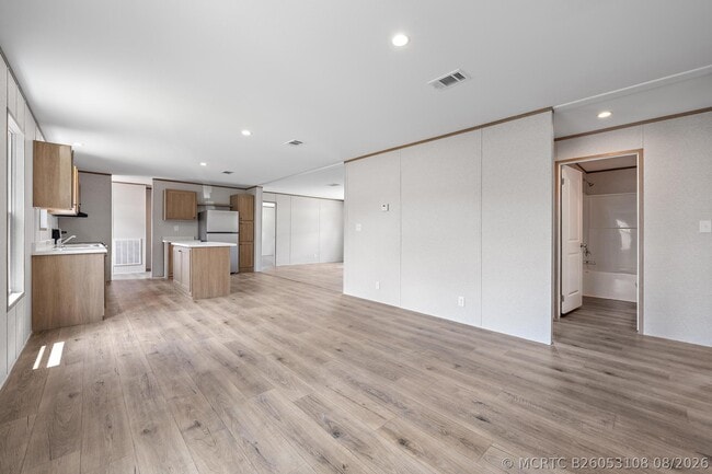 Photo - 7480 SE Eagle Ave
