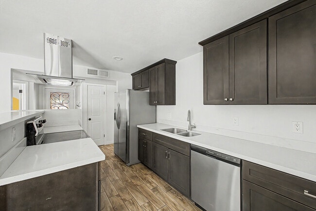Photo - 13608 N 41st Pl
