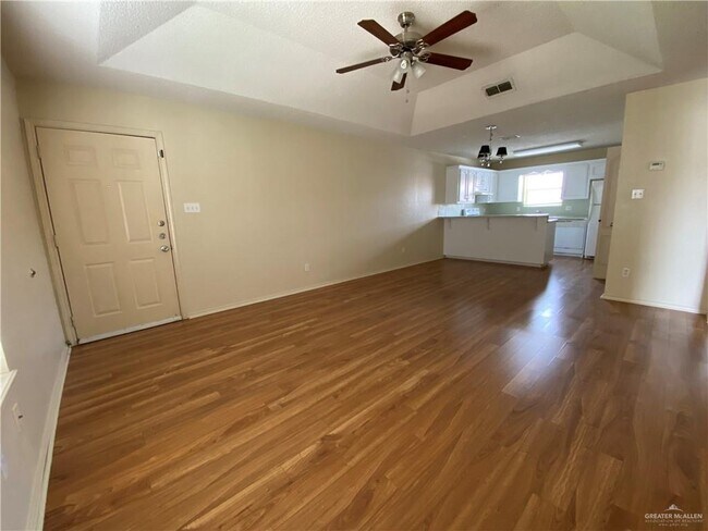 Photo - 2501 Hibiscus Ave Apartment