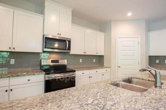 Photo - 7272 Sorrel Dr