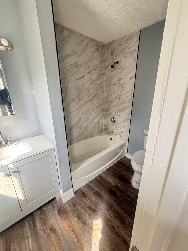 Photo - 56 Judson St Unit 3rd Floor