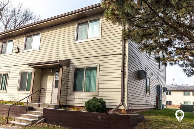 Parkview Apartments and Townhomes