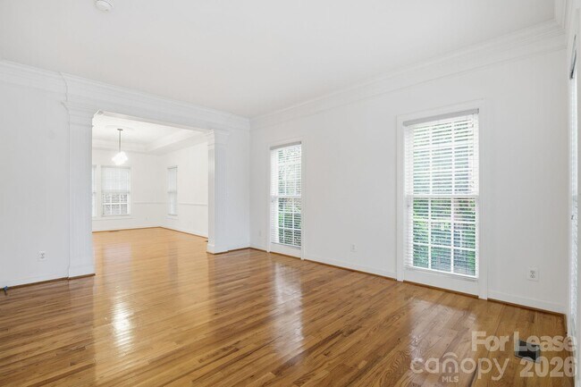 Photo - 1425 Bristol Pl Ct