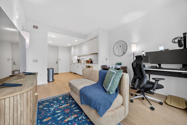 16 Dupont St Unit SI FL20-ID1471252P