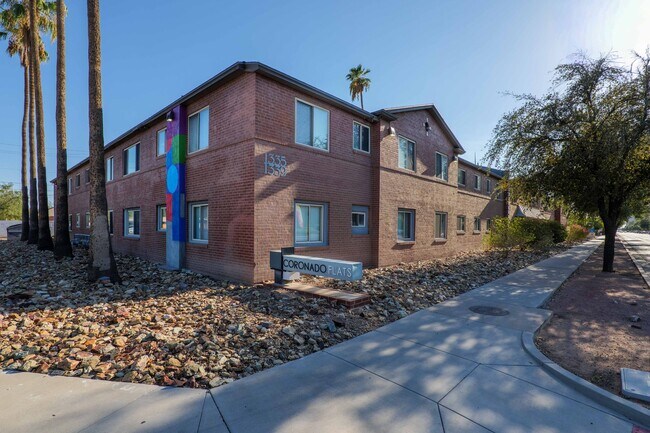 1333 E Thomas Rd