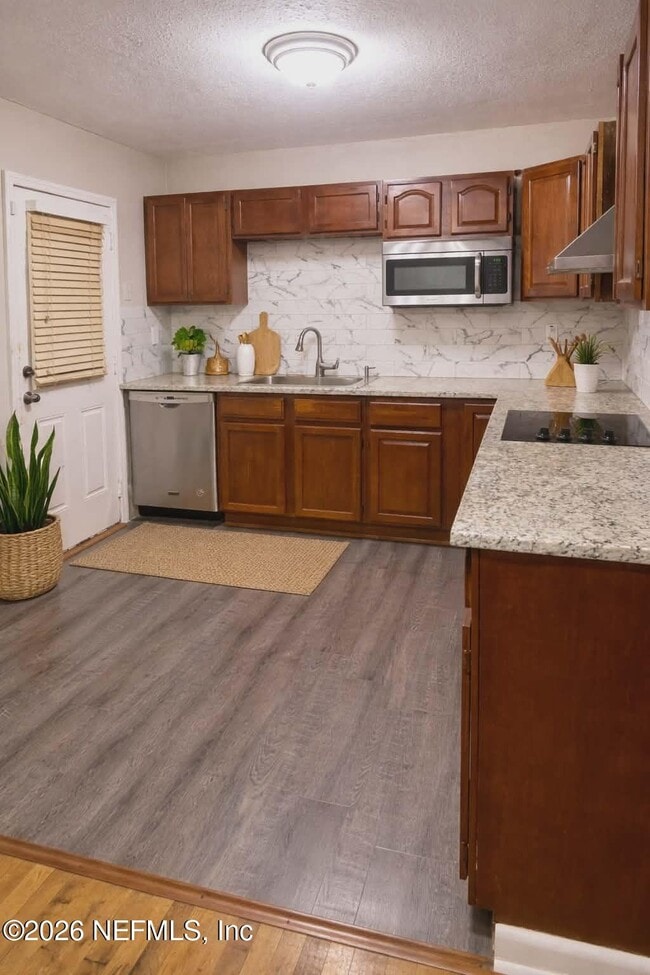 Photo - 1744 Debutante Dr