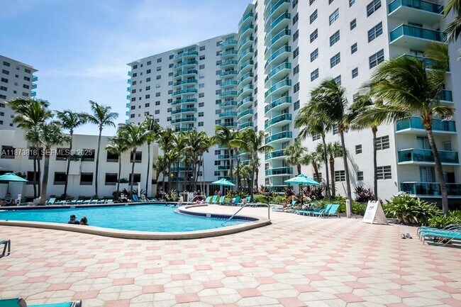 Photo - 3801 S Ocean Dr Unit 5A