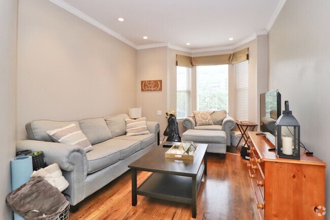 Building Photo - 117 Bloomfield St Unit 2A Rental