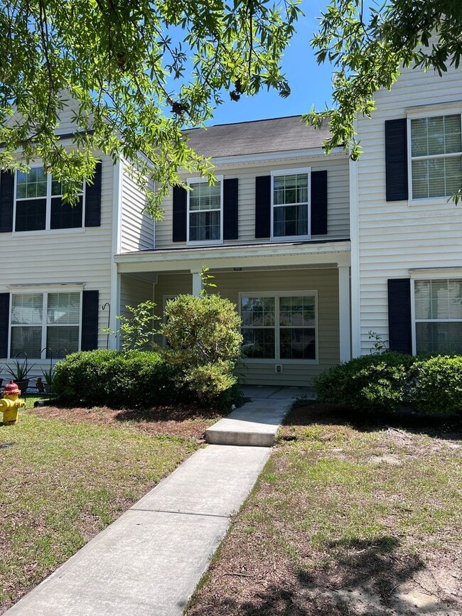 Photo - 2 bedroom 2.5 bath Townhome in Godley Park