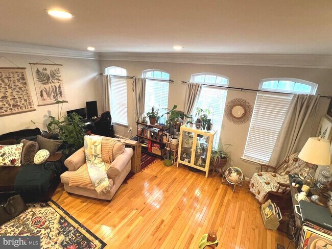 Photo - 7039 Little Thames Drive