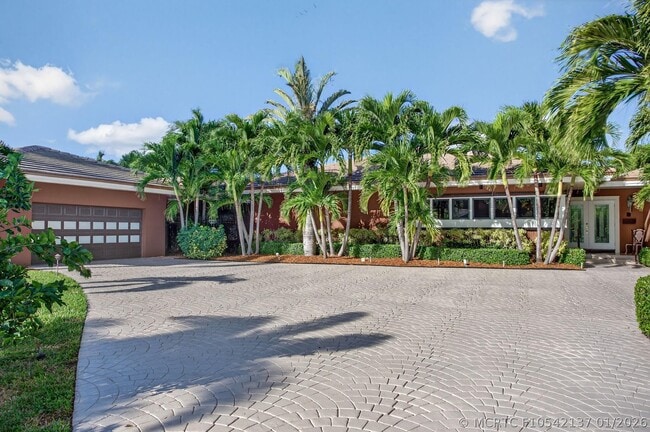 Building Photo - 3170 Estates Dr