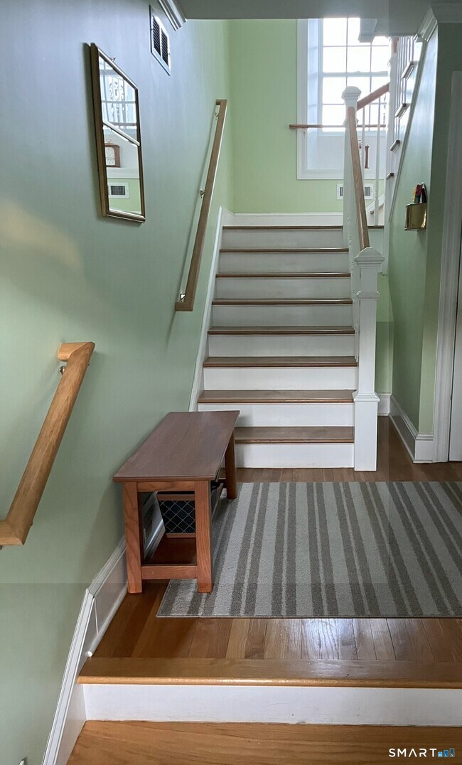 Photo - 120 Woodland Rd