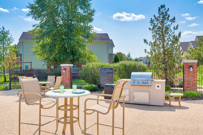 Photo - Eastland Trails Apartments