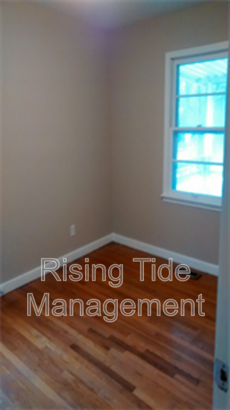 Photo - 5816 34th St N