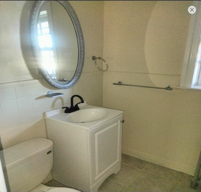 Building Photo - 1154 NY-32 Unit 18 Rental