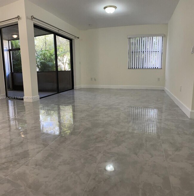 Photo - 20160 NE 3rd Ct Condo Unit 3