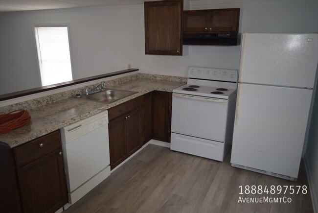 Photo - 715 23rd St NW