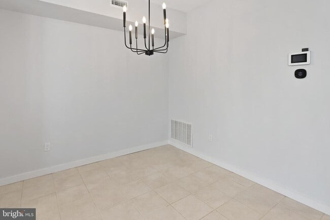 Photo - 93 Birchwood Rd