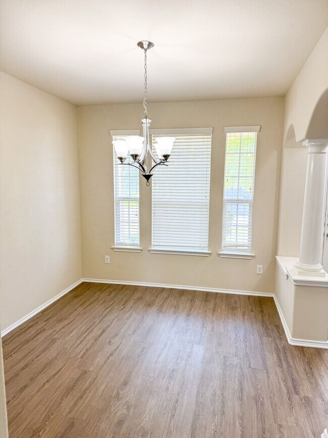 Photo - Available NOW!!!! Lovely 2 story home located in Killeen, minutes from Ft. Cavazos, Hospitals an...