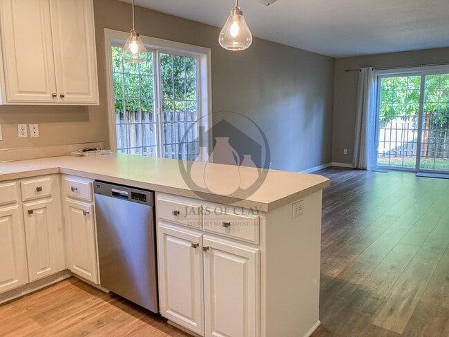 Photo - 1110 NE 19th Ct Unit 1110 NE 19th Ct
