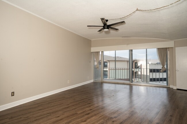 Photo - 823 S Water St Unidad 5F