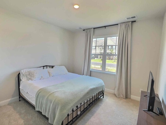 Photo - 353 Cattle Dr Cir