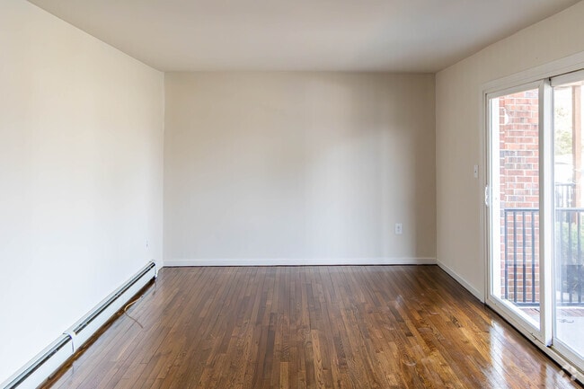 1BR, 1BA - 809SF - Living Area